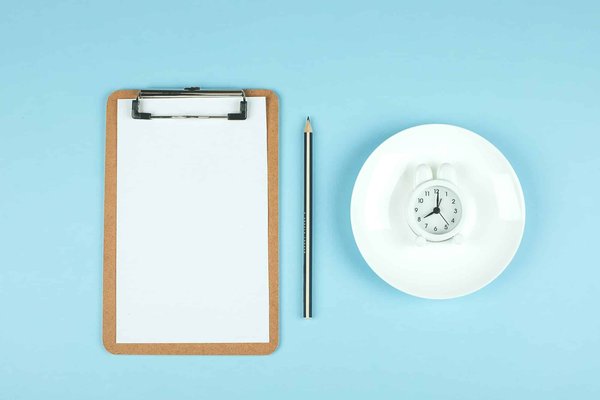 Comment le jeûne intermittent affecte-t-il les patients atteints d'hépatite auto-immune?