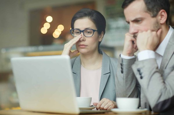 Quels sont les avantages de la consommation régulière de thé d'hibiscus pour la gestion de la tension artérielle?